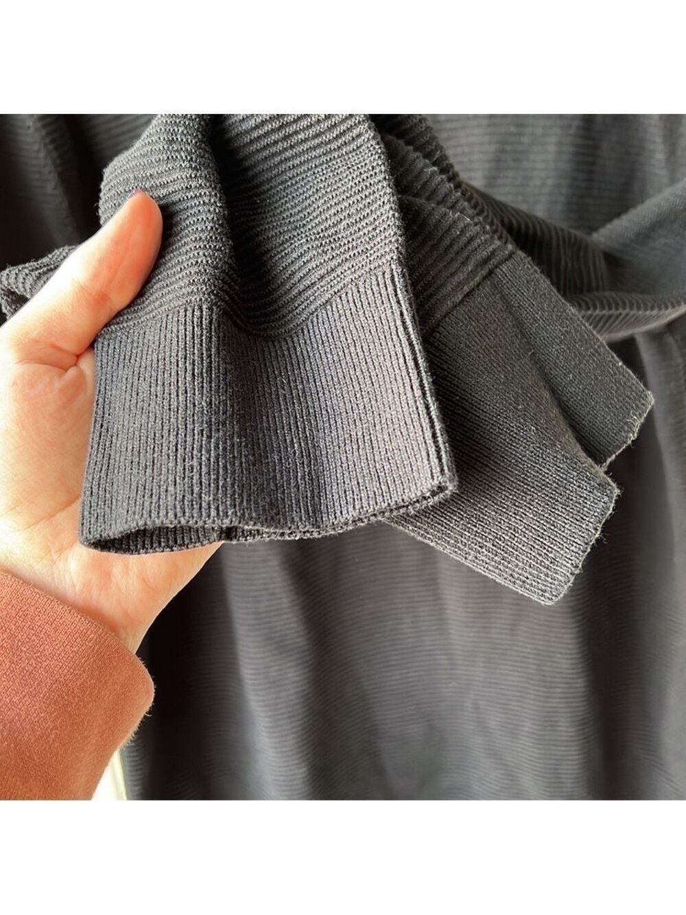 Bench Black Cotton Ribbed Sweater Size Medium - Picture 6 of 9